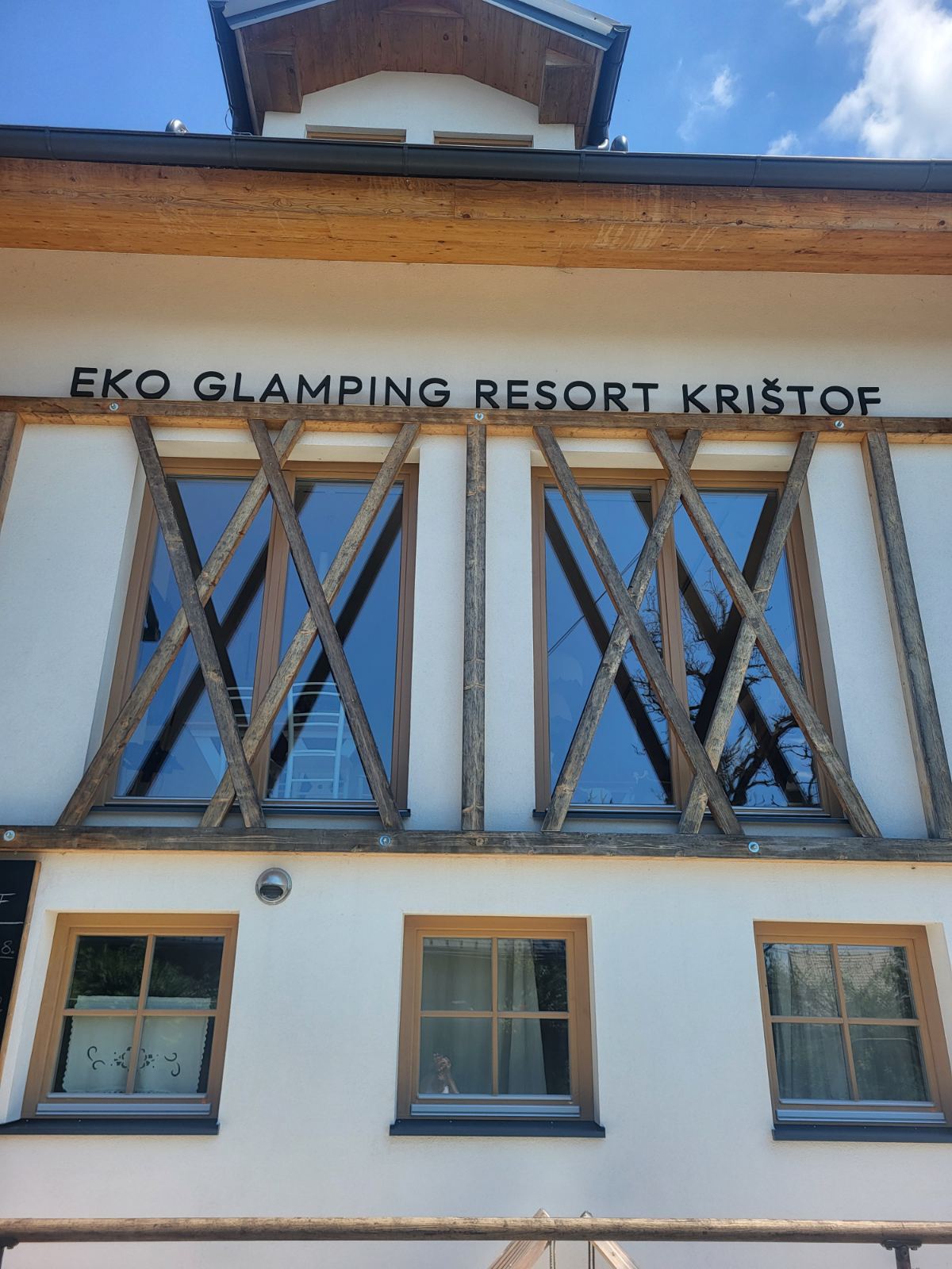 Tomaž Bolka je inovator - v turizmu in gostinstvu to šteje! Zdaj je na kolesu...Pogačarjevem!