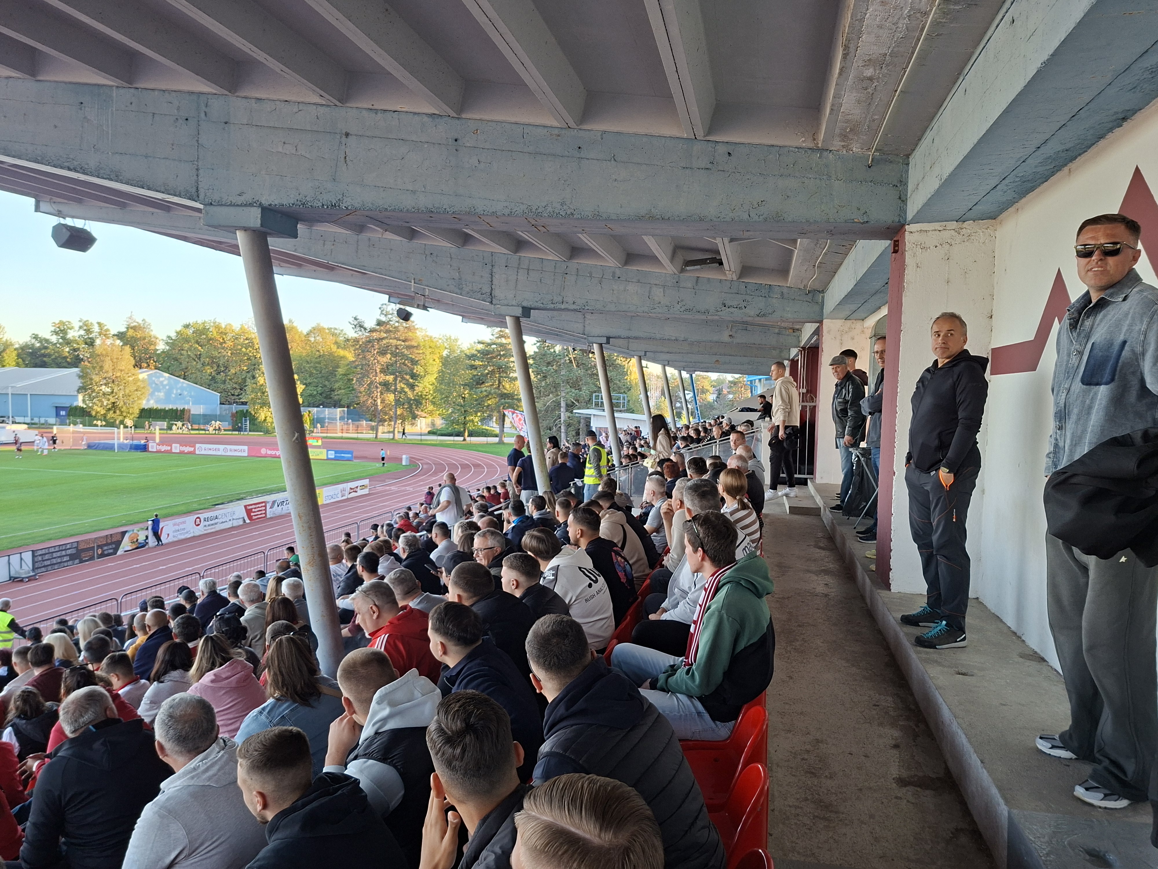 Praznik so popestrili Jeseničani, zmagali Kranjčani!