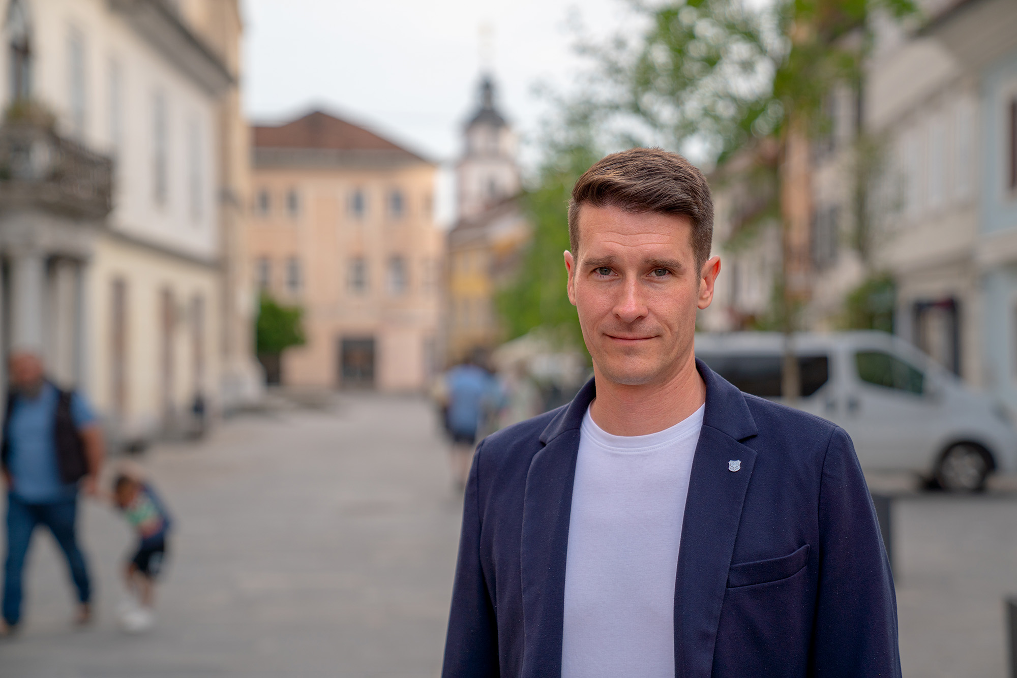 Ekskluzivno na Trmi: Janez Černe izziva Matjaža Rakovca na volitvah za župana Kranja